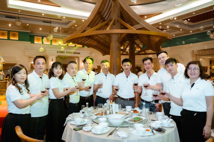 1675218187490718v3KD.jpg DDA01797 (Small).JPG